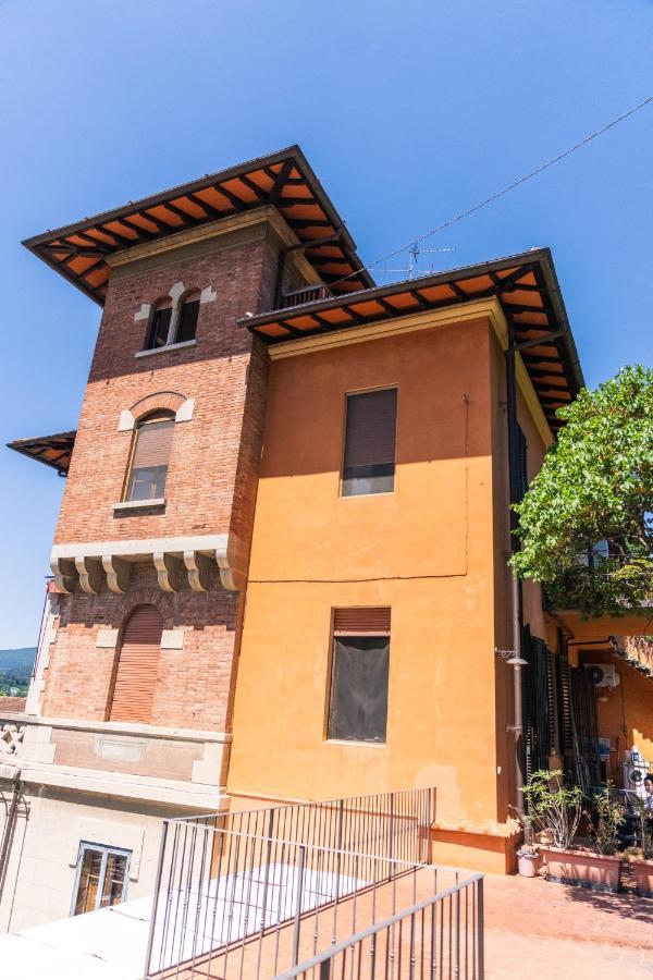 Attico In Villa Storica - Dolcevita Holiday Florencie Exteriér fotografie